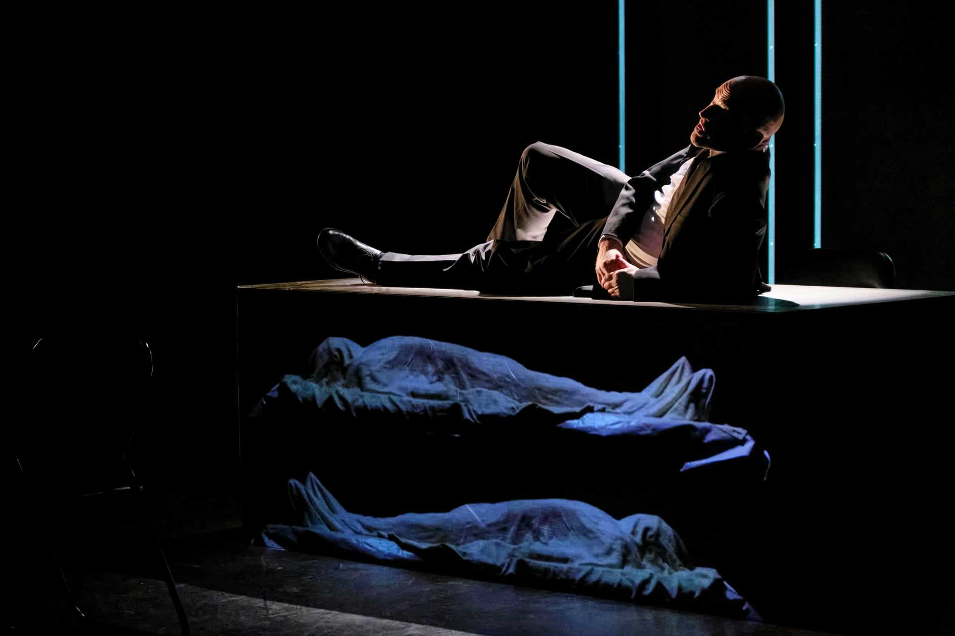 Photo spectacle Un Juge - Théâtre des Îlets - Cie Teatro di Fabio - Photo Roland Baduel